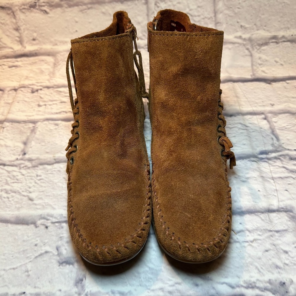 Minnetonka 663 Moccasin Willow Boots Womens 6 Brown Suede Ankle Zip Fringe